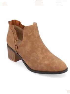 Journee Collection | Women’s Lennie Ruffle Block Heel Booties-Brown-Size 9